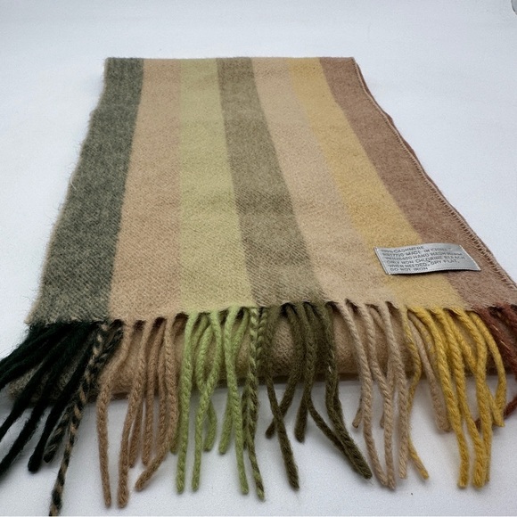 women’s stripe fringes scarf 10”x 54” Italy 100% Cashmere - Picture 3 of 5